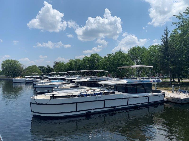 Le Boat – An Iconic Canadian Holiday on the Rideau Canal